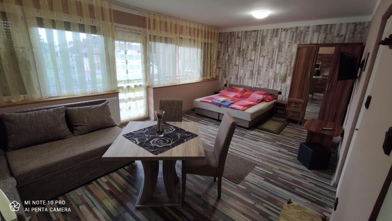 Apartman Edit Харканы Экстерьер фото