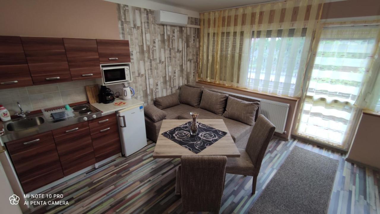 Apartman Edit Харканы Экстерьер фото